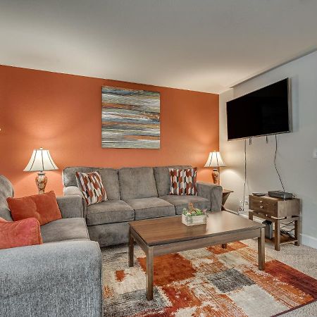 オクラホマシティOutercontinental Loungeアパートメント エクステリア 写真